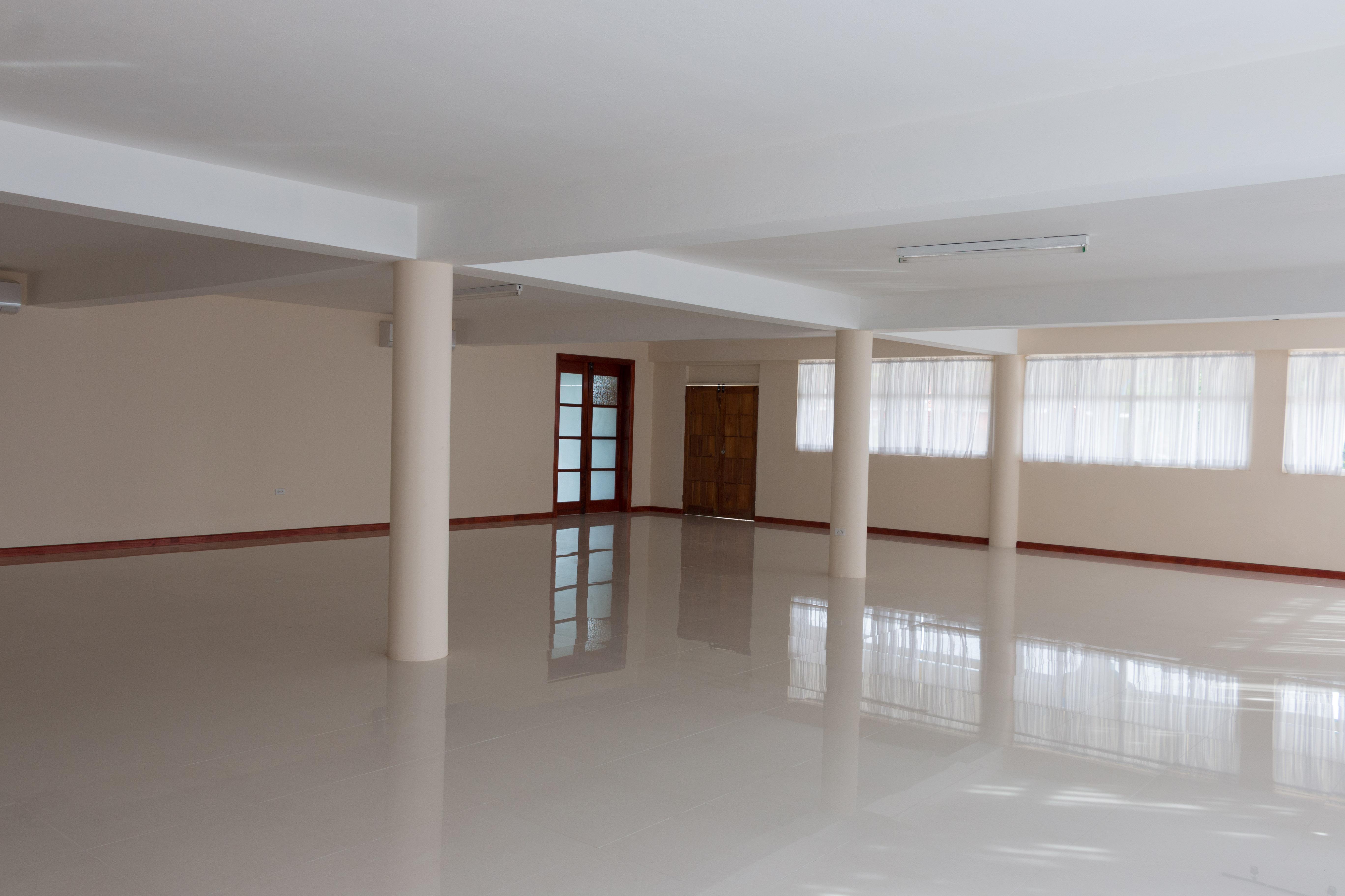 Travellers Beach Resort Негрил Экстерьер фото